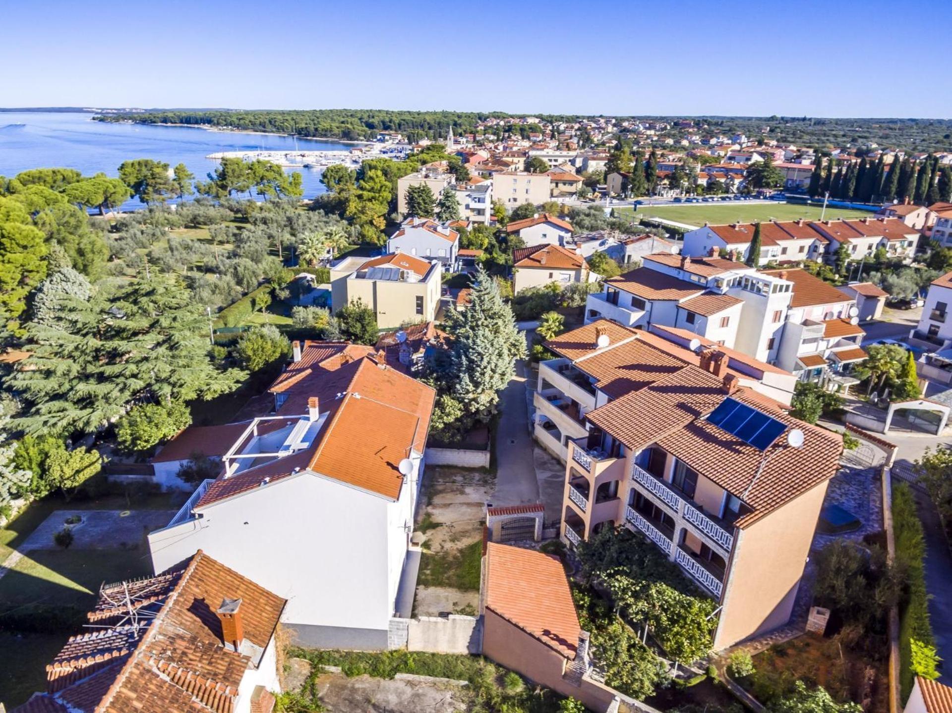 Apartments Mir Fažana Extérieur photo