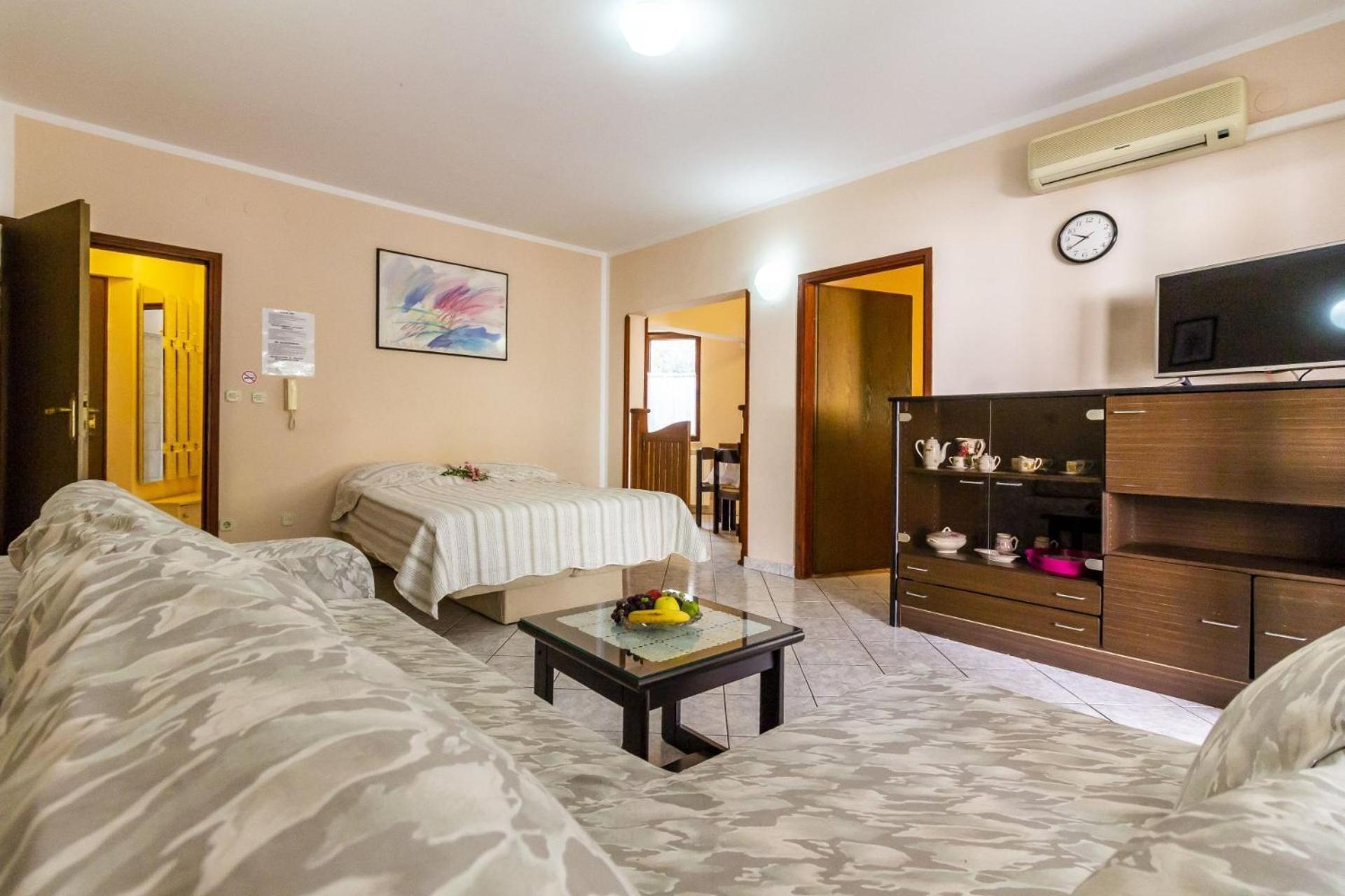 Apartments Mir Fažana Extérieur photo